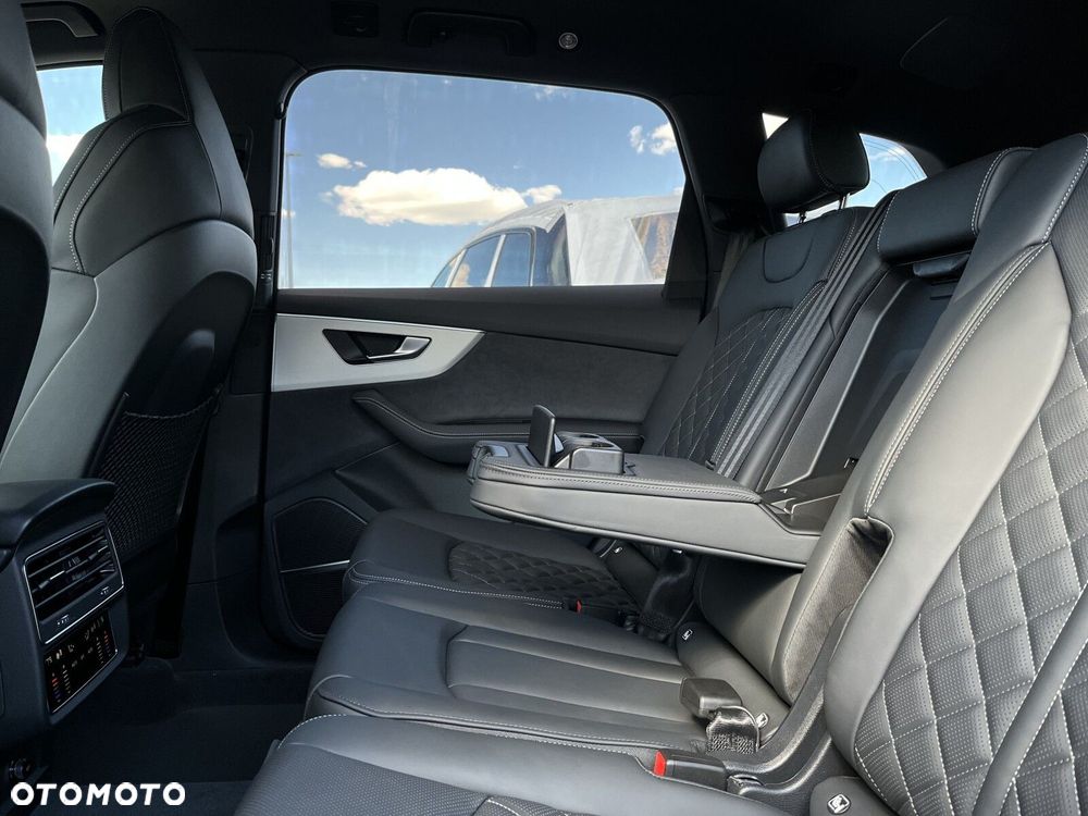 Audi Q7 - 18