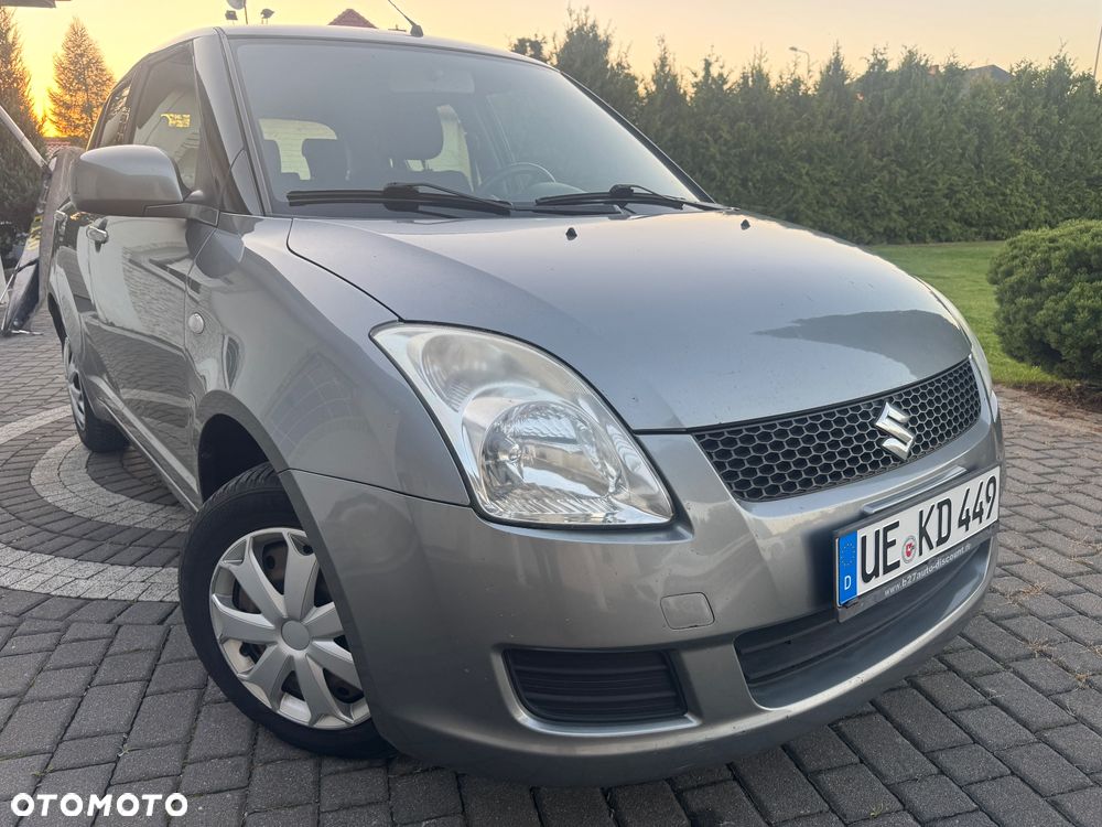 Suzuki Swift 1.3 Comfort dance - 1