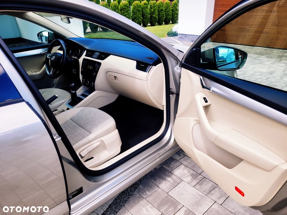 Skoda Octavia 1.4 TSI Ambition - 12