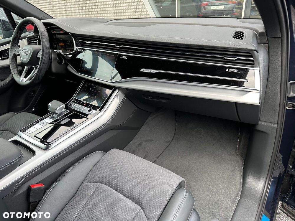 Audi Q7 - 25