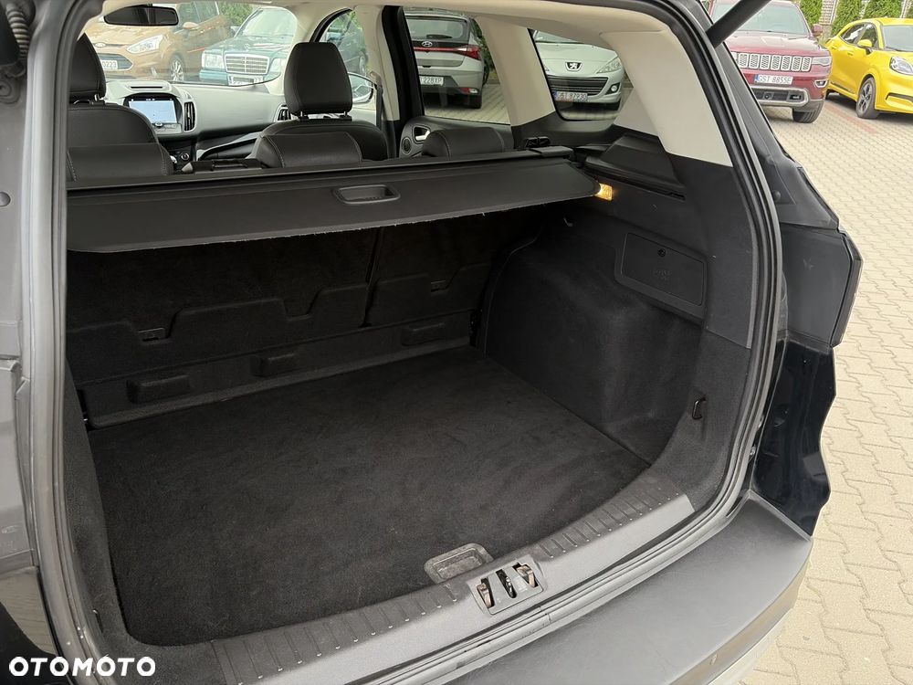 Ford Kuga 1.5 EcoBoost FWD Titanium X - 34
