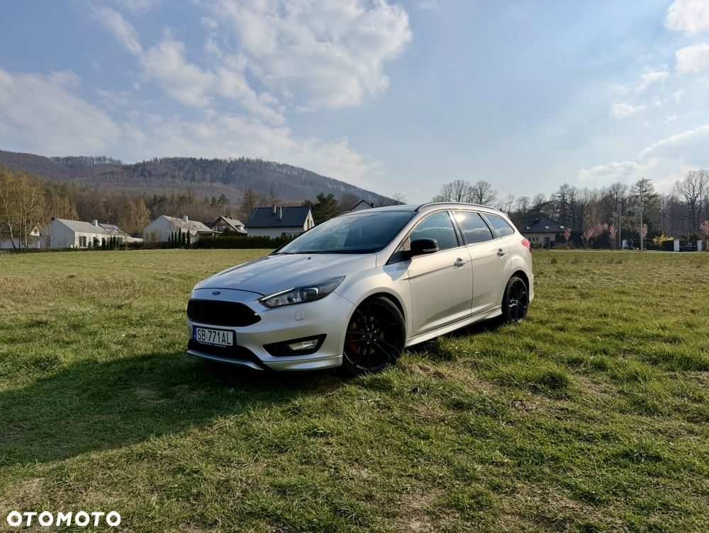 Ford Focus 1.5 TDCi ST-Line PowerShift - 9