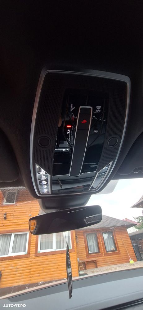 Audi A8 - 16