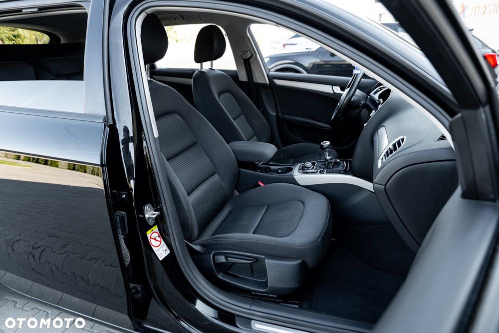 Audi A4 Avant 2.0 TFSI Attraction - 23