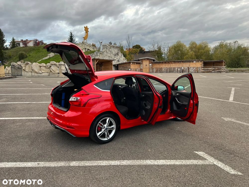 Ford Focus - 7