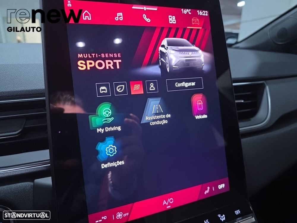 Renault Symbioz 1.3 Mild Hybrid Techno - 25