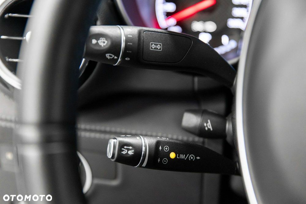 Mercedes-Benz AMG GT - 32