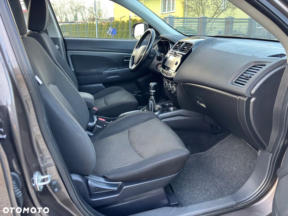 Mitsubishi ASX 1.8 DI-D 2WD Diamant Edition - 9