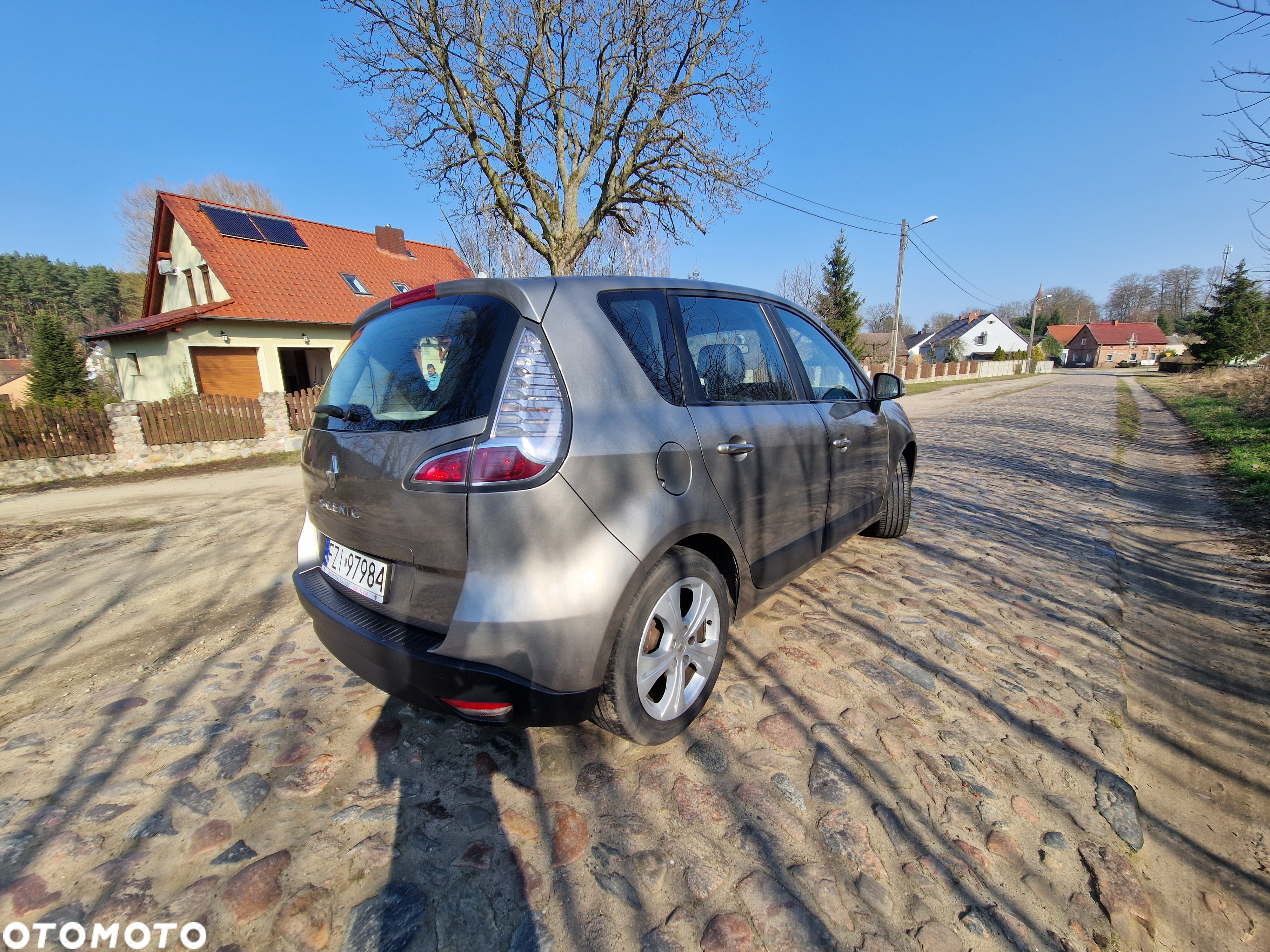 Renault Scenic - 7