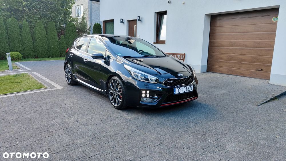 Kia Ceed 1.6 T-GDI GT - 2
