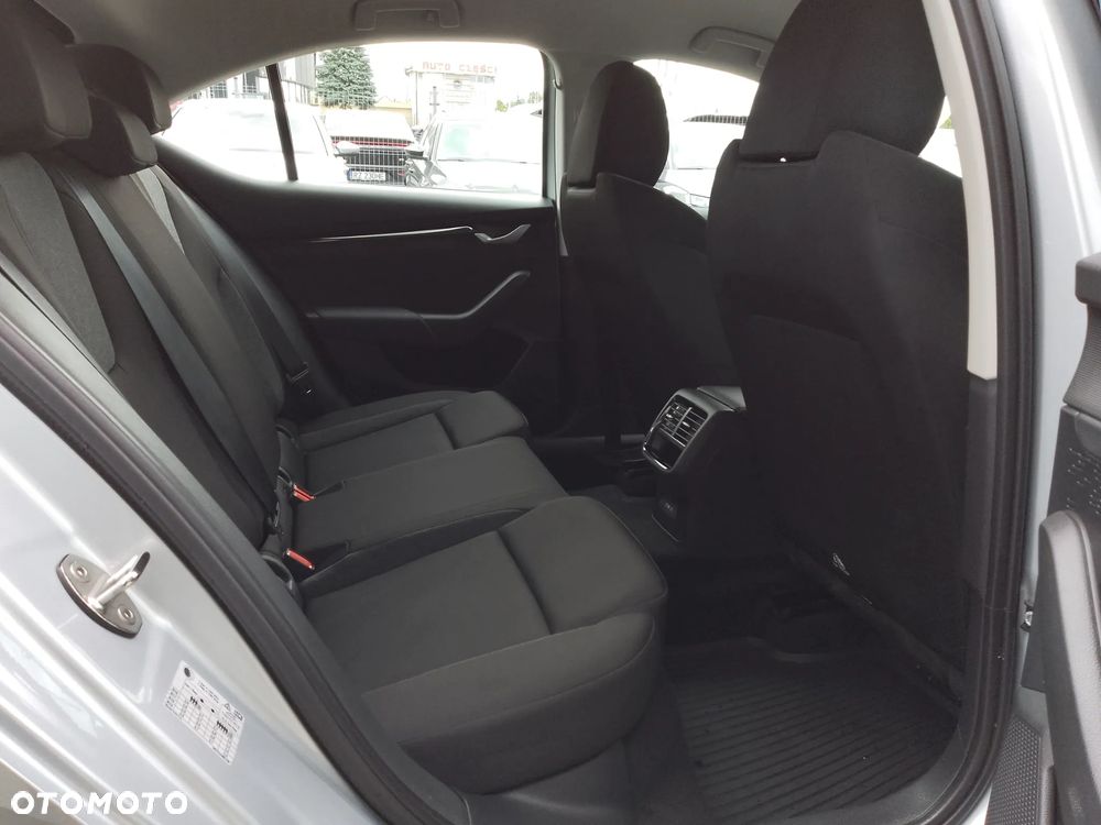 Skoda Octavia 1.5 TSI Essence - 19