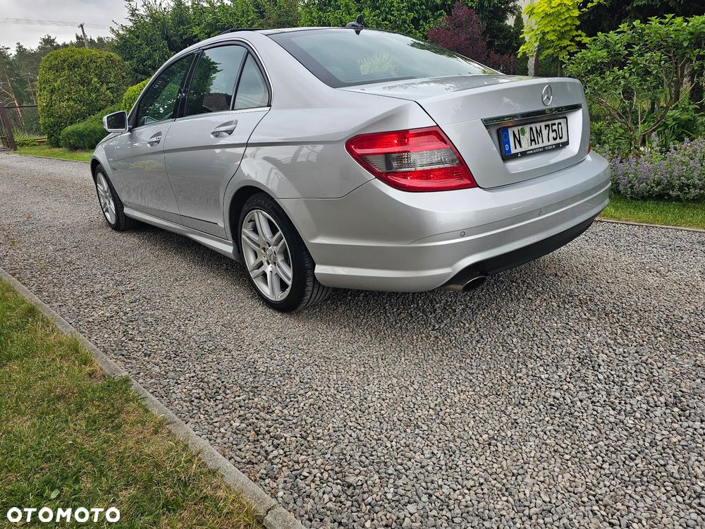 Mercedes-Benz Klasa C 180 Kompressor BlueEFFICIENCY Special Edition - 6