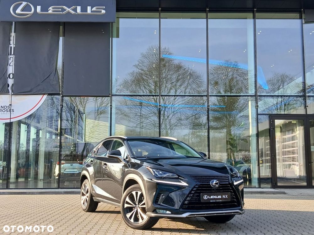 Lexus NX 300h F Impression AWD - 1