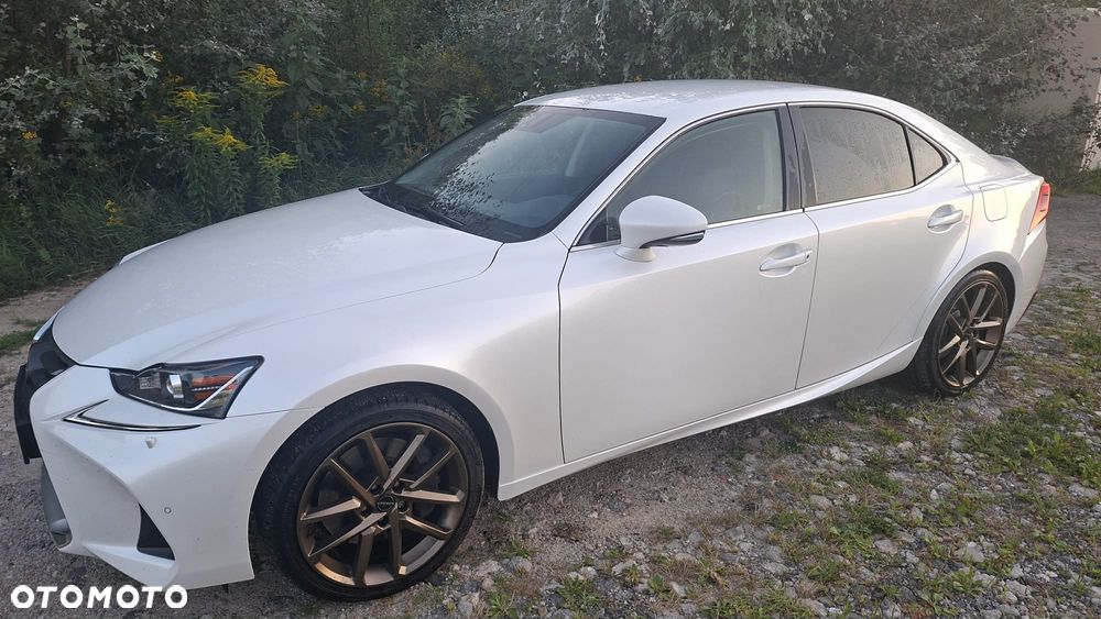 Lexus IS 200t / 300 Elegance - 4