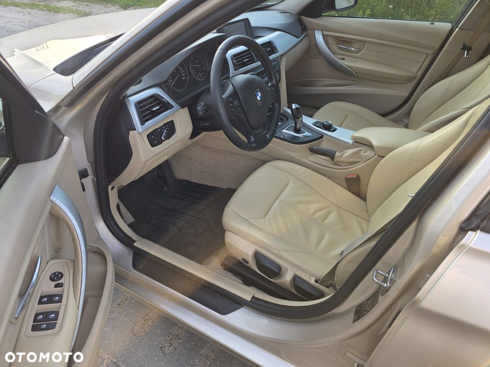 BMW Seria 3 - 14