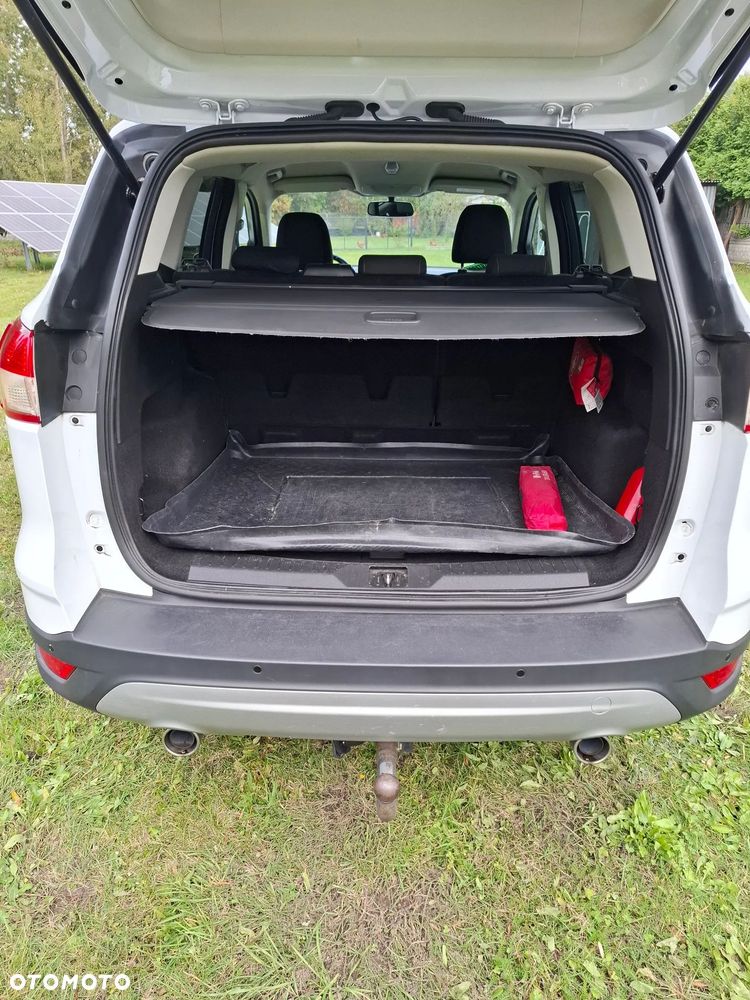 Ford Kuga 2.0 TDCi AWD ST-Line - 4