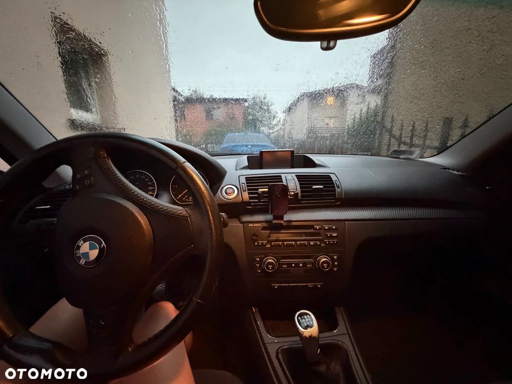 BMW Seria 1 118d DPF - 5