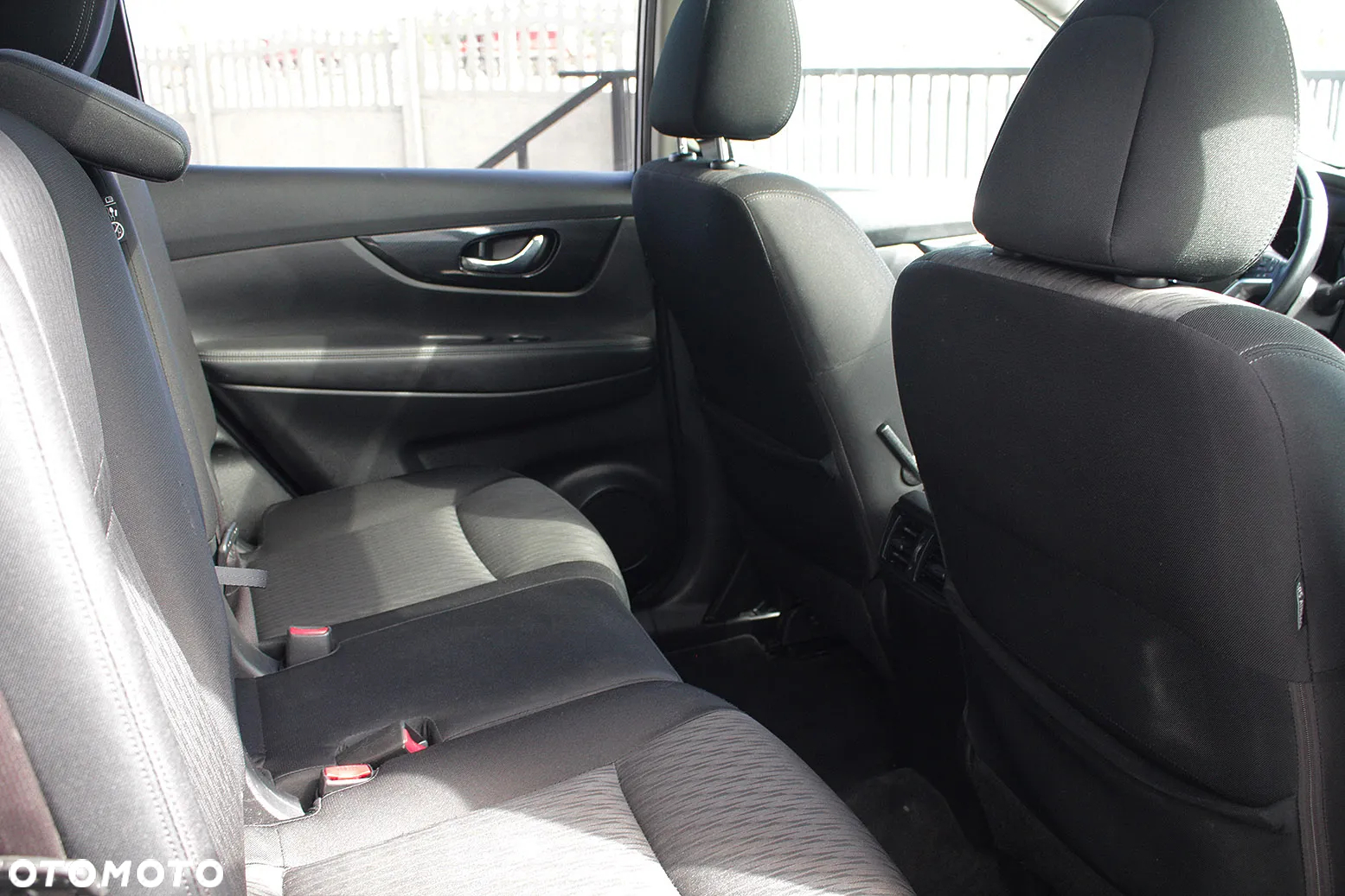 Nissan X-Trail 1.7 dCi N-Connecta 2WD Xtronic 7os - 11