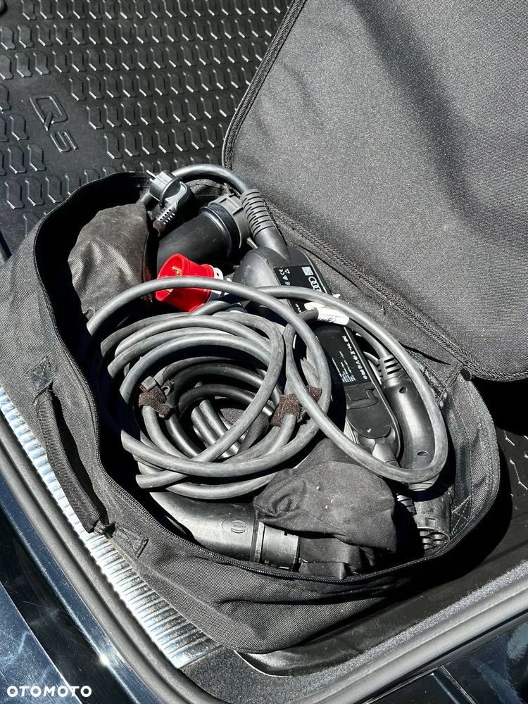 Audi Q5 55 TFSI e Quattro S Line S tronic - 22