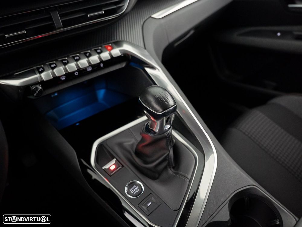 Peugeot 3008 1.5 BlueHDi Active Pack - 24