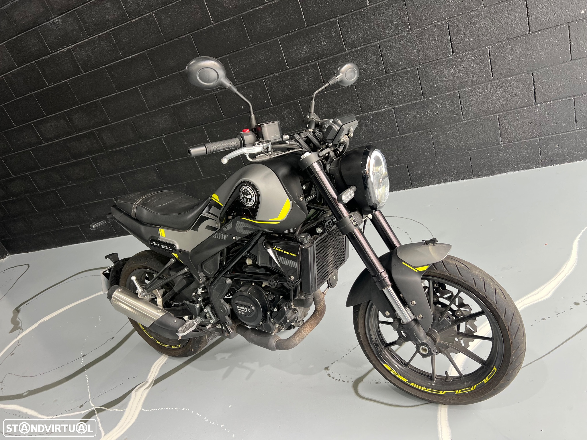 Benelli Leoncino LEONCINCO 250 - 8