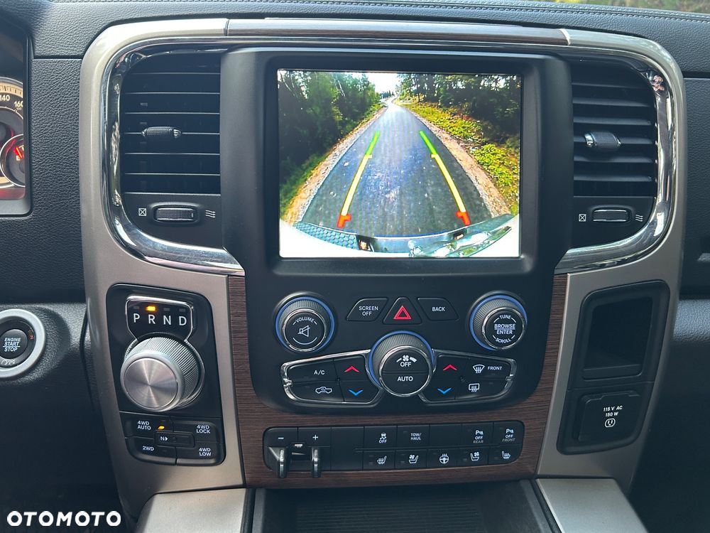 Dodge RAM - 16