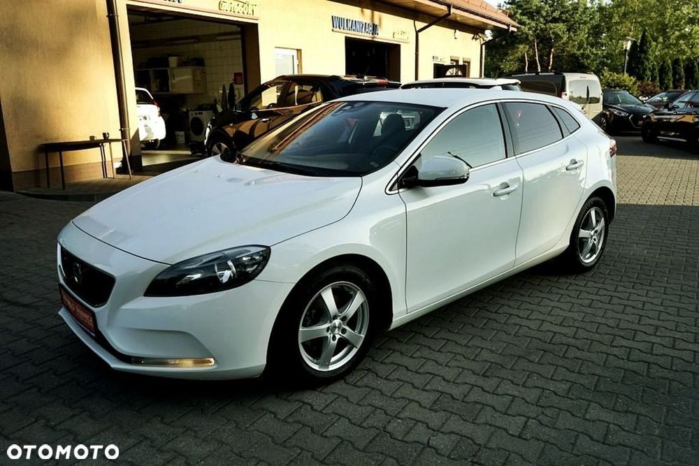 Volvo V40 D2 - 2