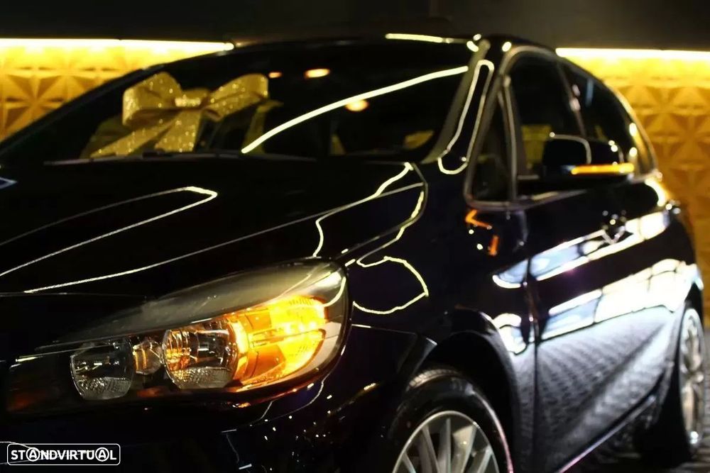 BMW 218 Active Tourer d Line Sport Auto - 5