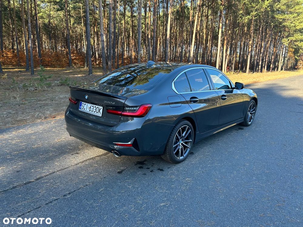 BMW Seria 3 320d - 4