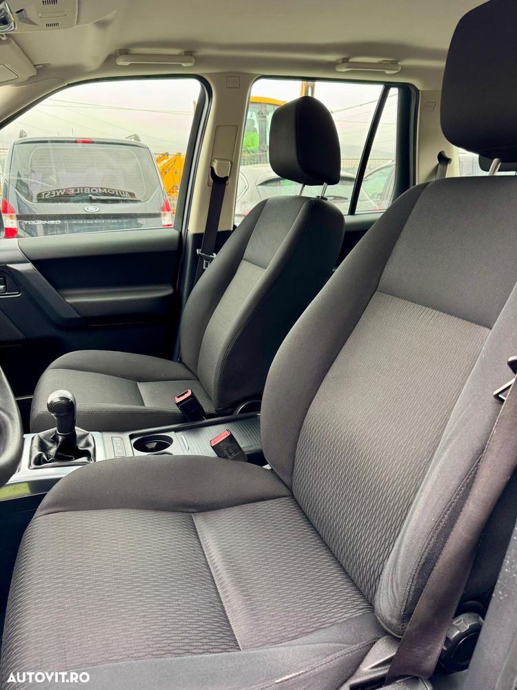 Land Rover Freelander 2 2.2L TD4 S - 28