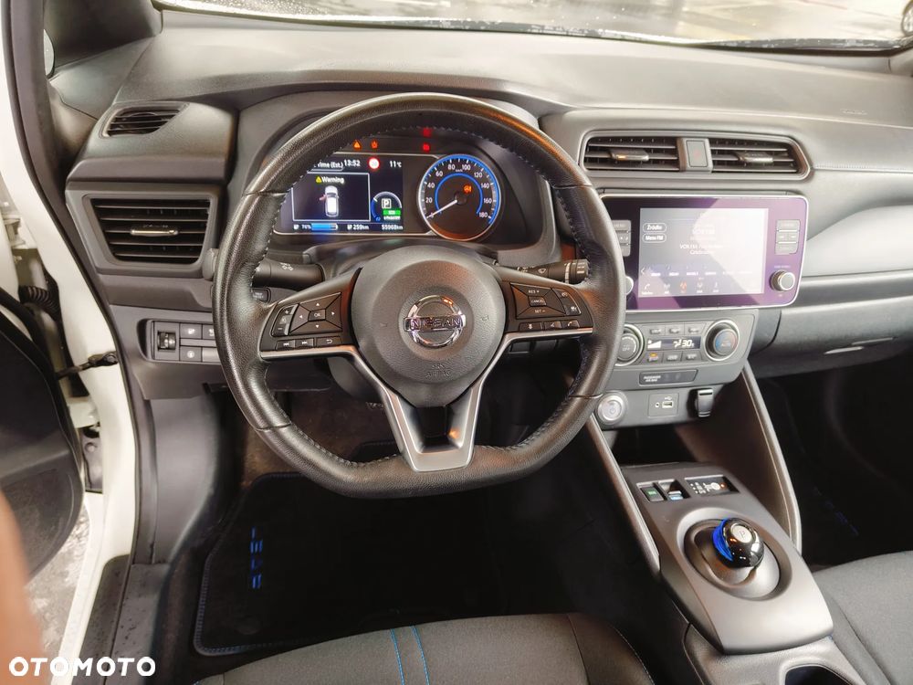 Nissan Leaf 40kWh Acenta - 15