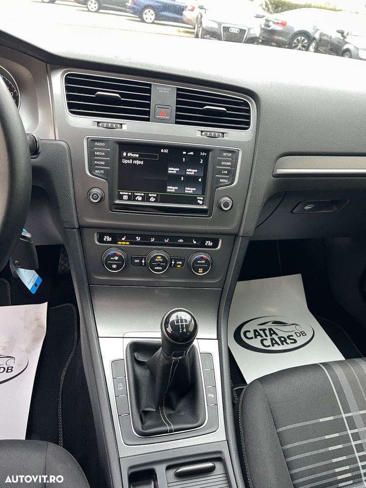 Volkswagen Golf 1.2 TSI BlueMotion Technology Lounge - 35