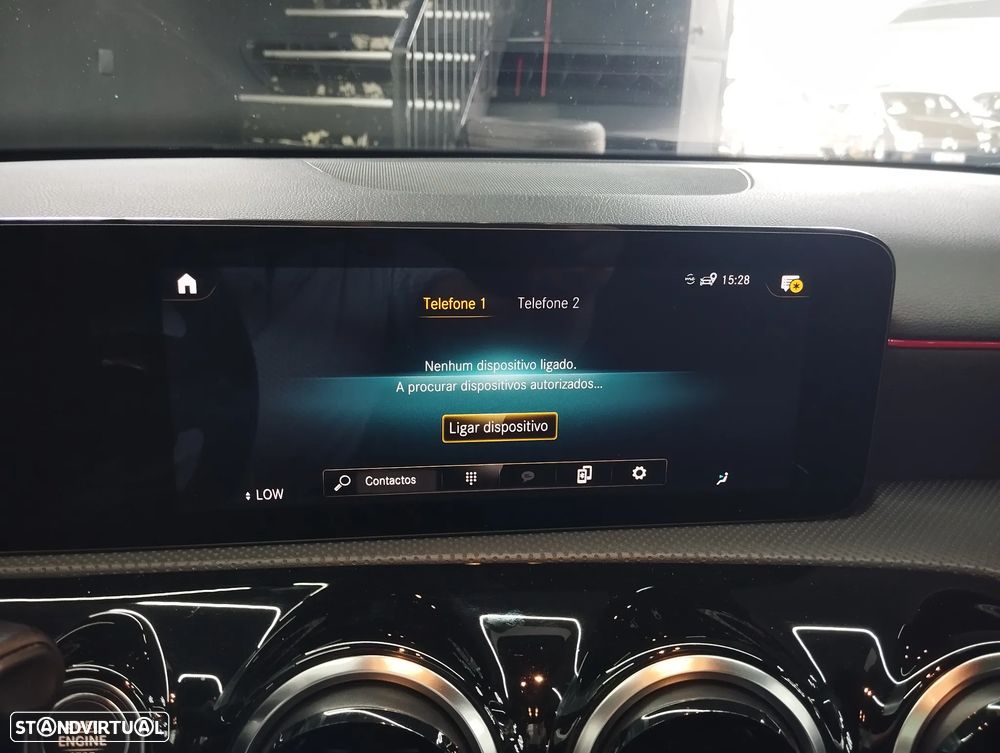 Mercedes-Benz A 250 e AMG Line - 31