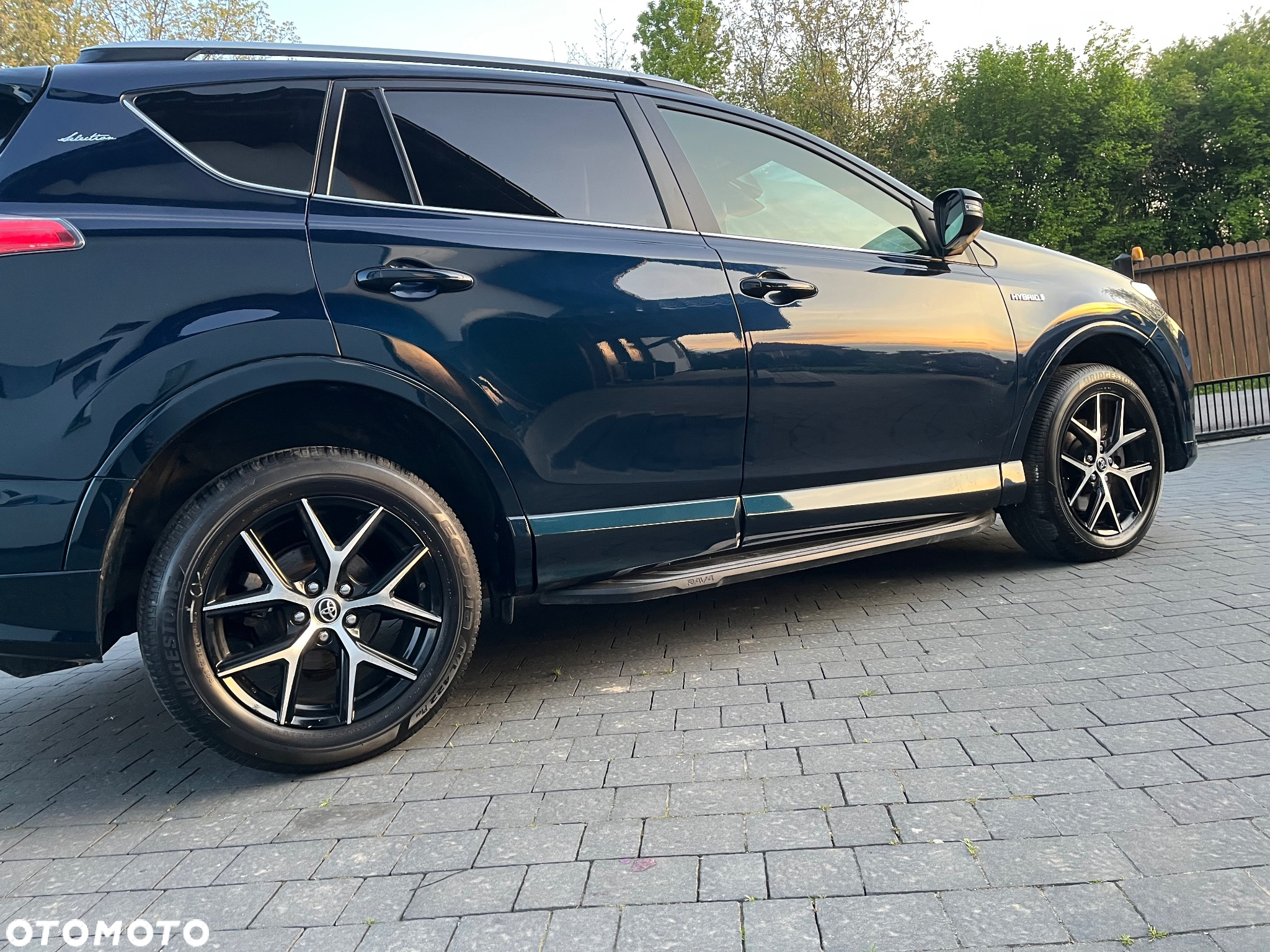 Toyota RAV4 Hybrid Selection 4x2 - 4
