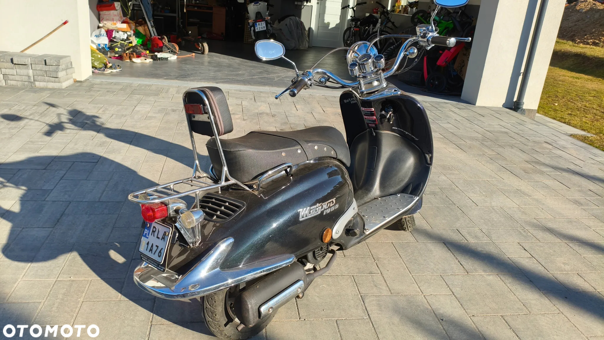 Moto Magnus Retro - 4