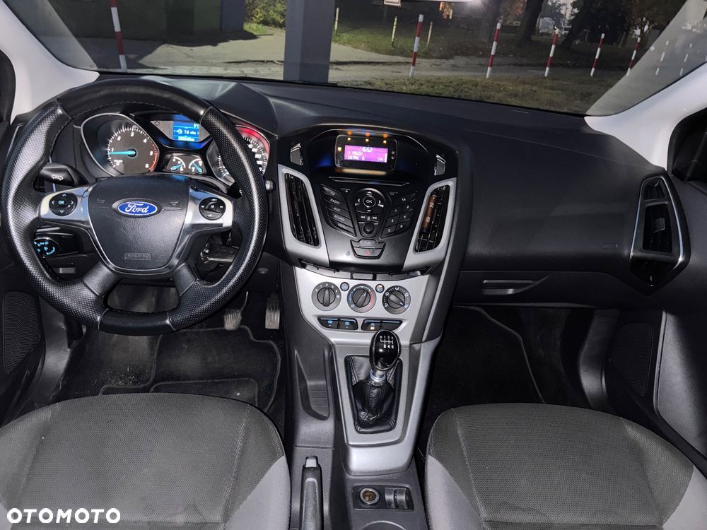 Ford Focus - 7