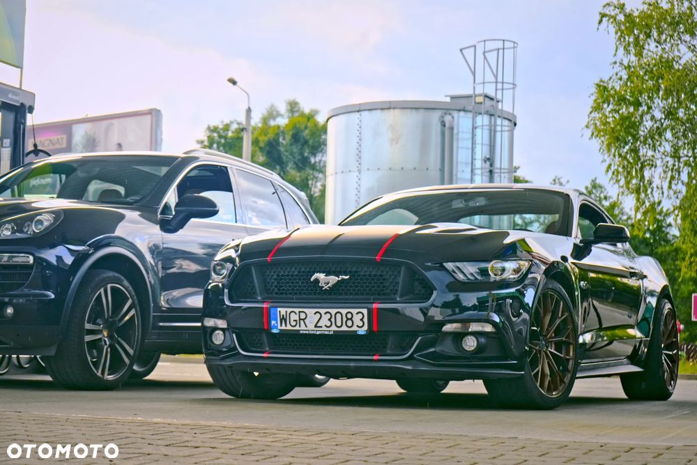 Ford Mustang 5.0 V8 GT - 9