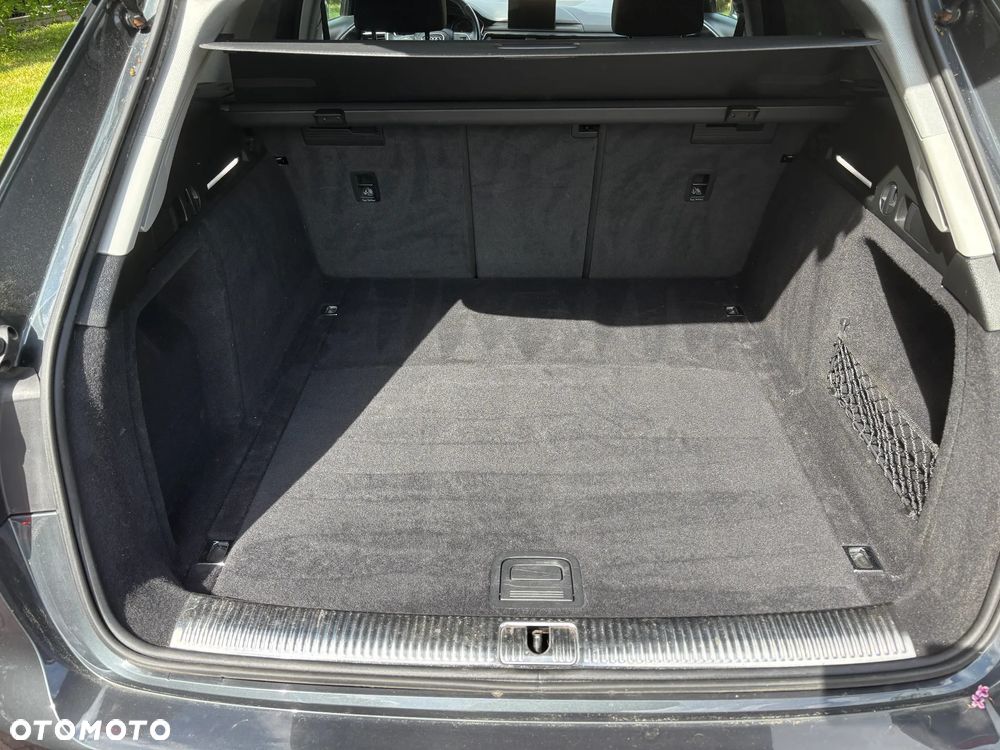 Audi A4 Avant 2.0 TDI DPF clean diesel Attraction - 35
