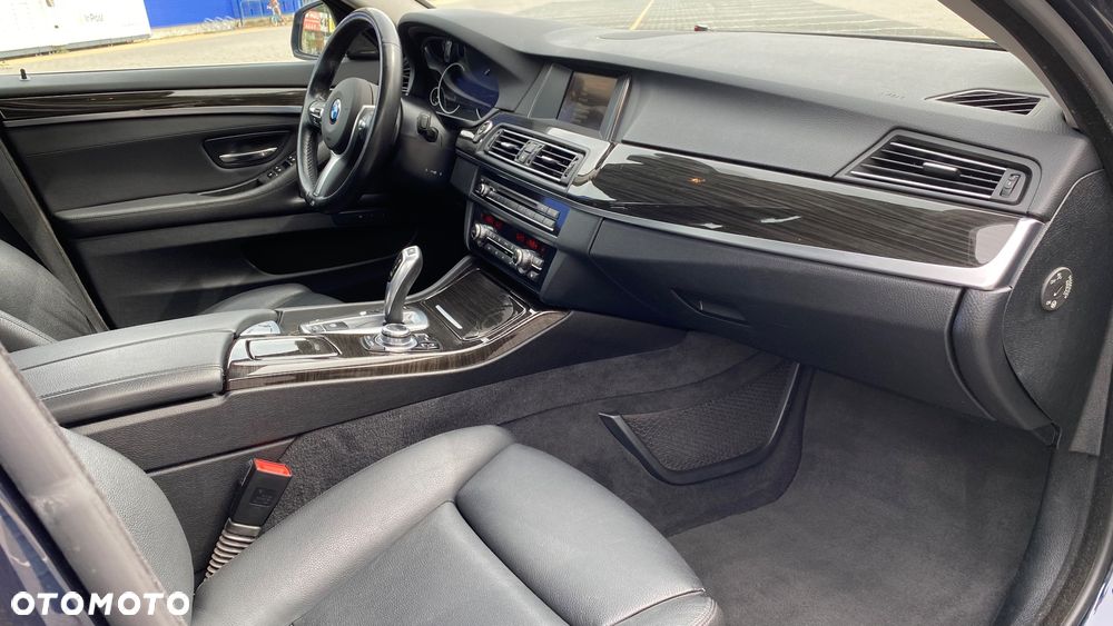 BMW Seria 5 520d Luxury Line - 7