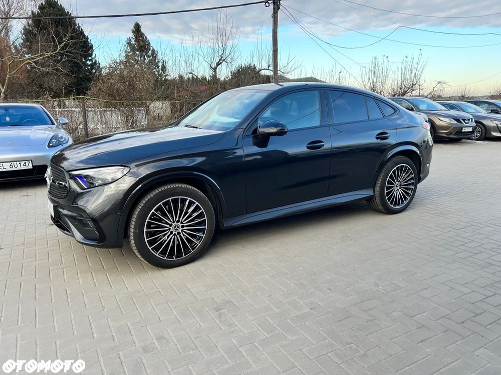 Mercedes-Benz GLC 220 d mHEV 4-Matic AMG Line - 4