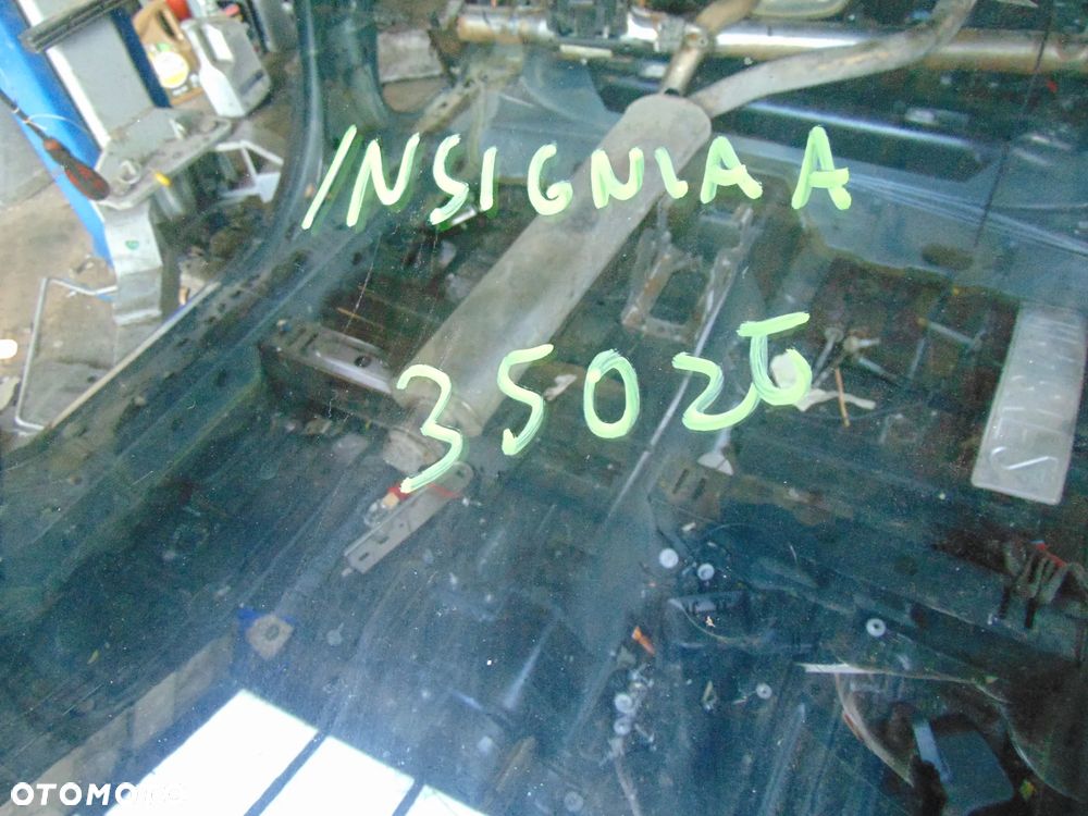 Szyba Przód opel insignia A - 2