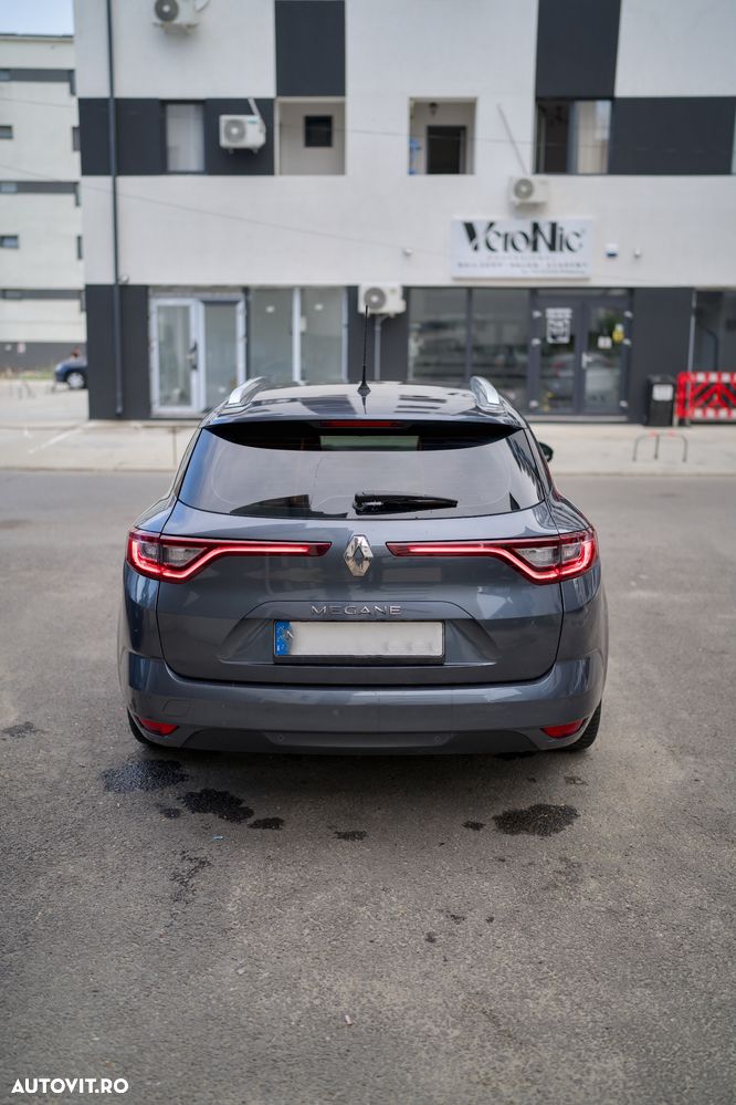 Renault Megane - 2