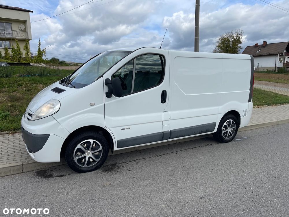 Opel Vivaro - 9