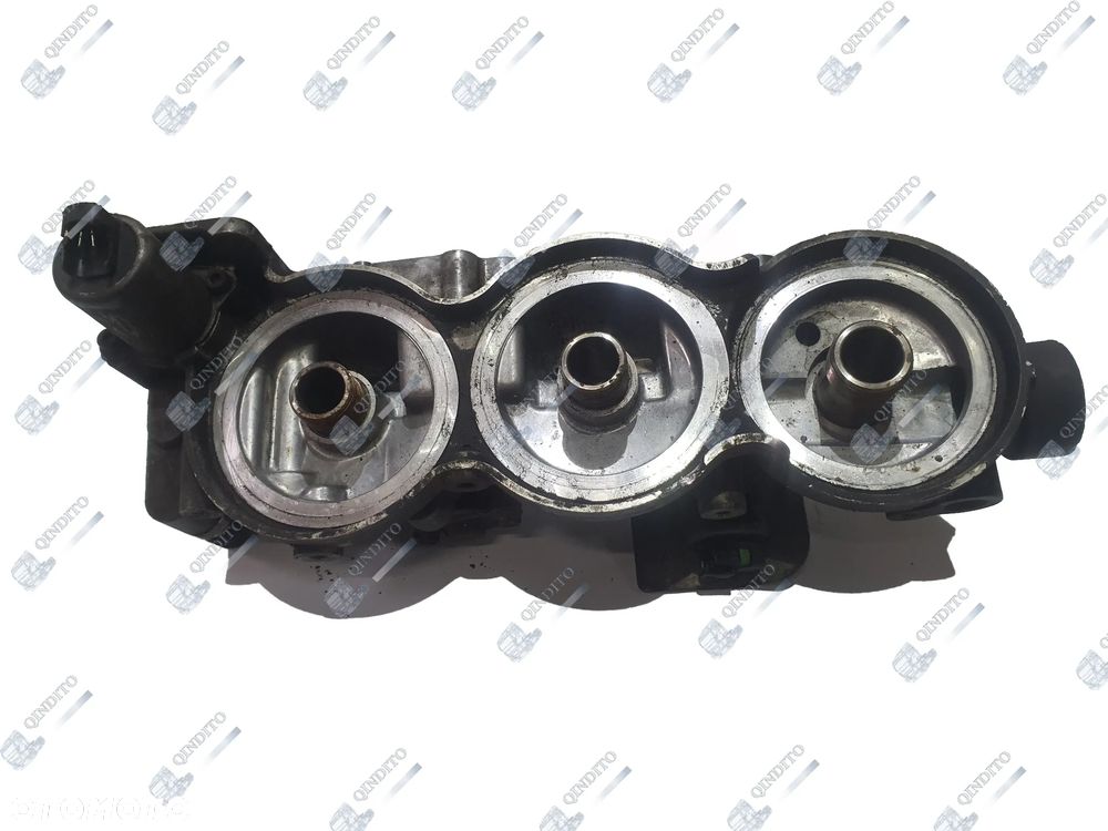PODSTAWA FILTRA OLEJU VOLVO FH FM RENAULT  21304735 21905151 21248590 - 12