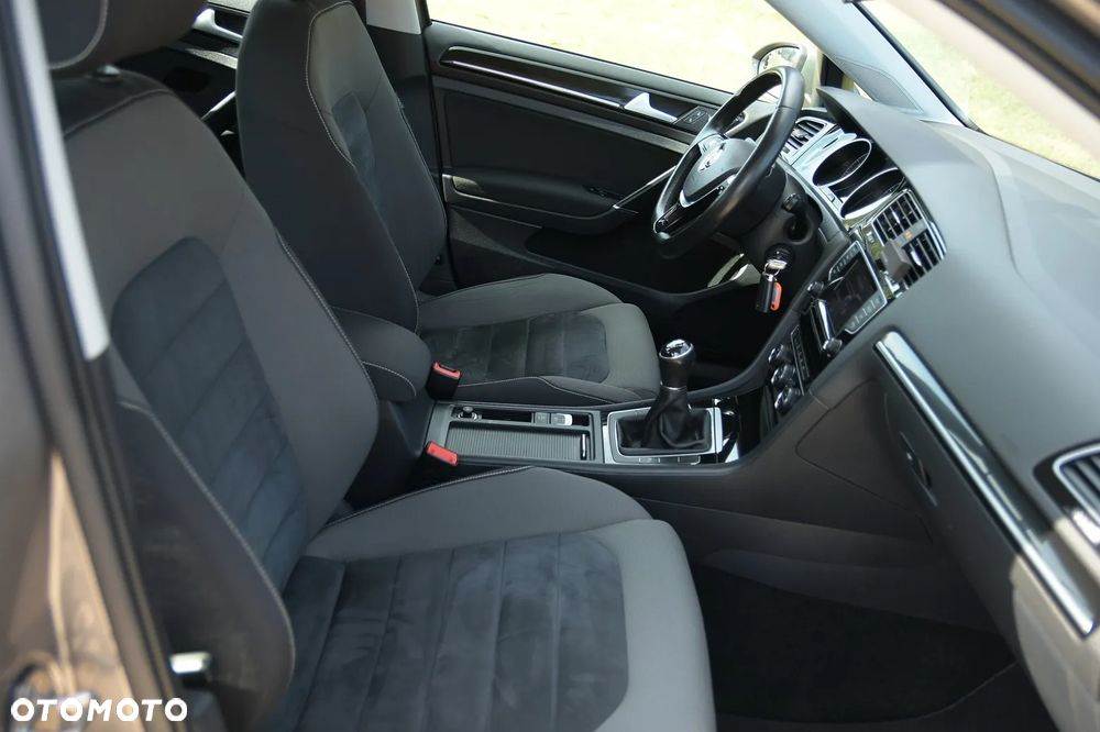 Volkswagen Golf 1.4 TSI BlueMotion Technology Highline - 21