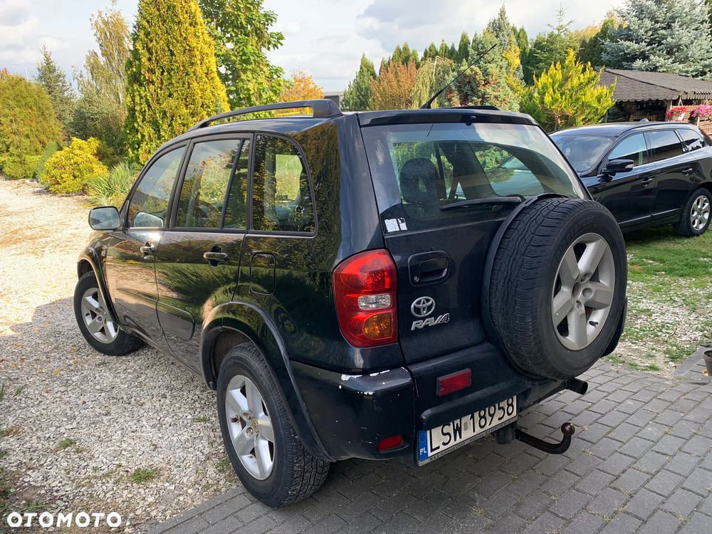 Toyota RAV4 - 3