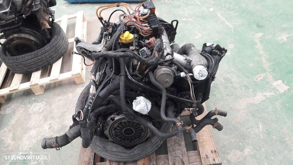 MOTOR COMPLETO RENAULT SCÉNIC I LIMUSINA 2001 - 3