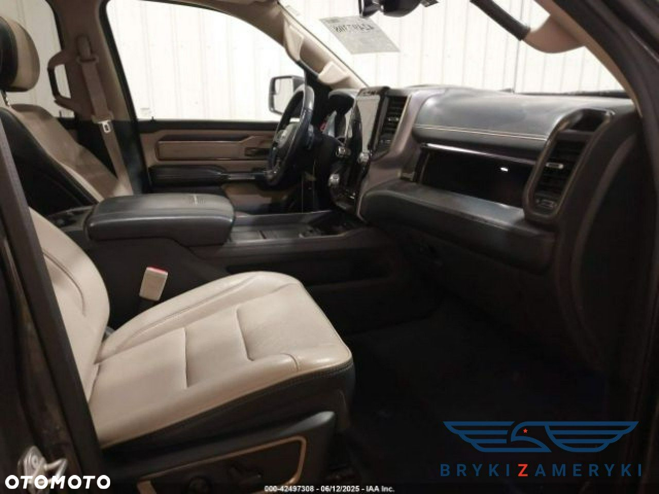 RAM 1500 - 8