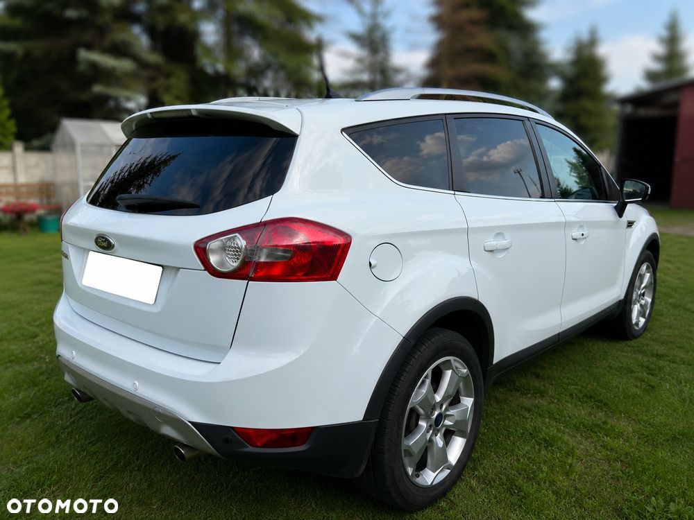 Ford Kuga 2.0 TDCi 4x4 Titanium - 2