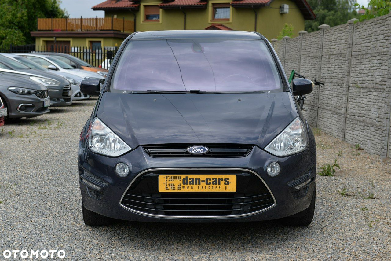 Ford S-Max - 8